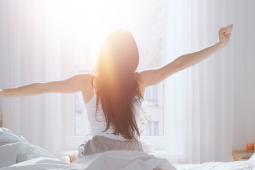 4 secrets to waking up early easily even if you stay up late4